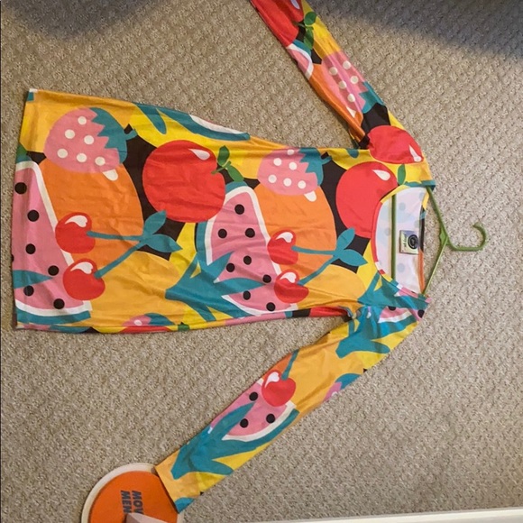 Fruit dress - Picture 2 of 2